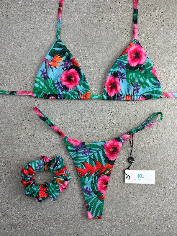 Caribbean Twist Bikini Top